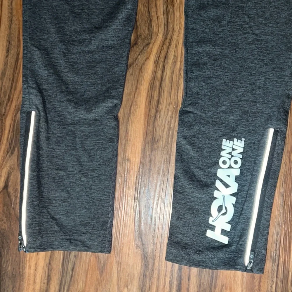 Hoka x Rabbit Performance Jogger - Picture 5 of 12